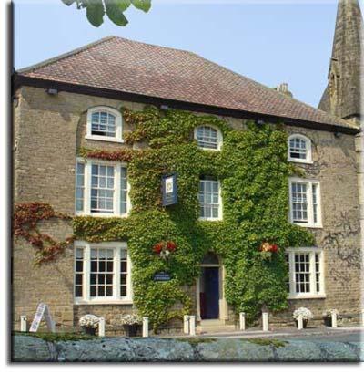 Downe Arms Country Inn Wykeham  Exterior photo